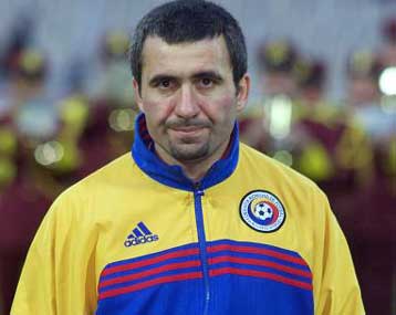 Παραιτήθηκε ο Χάτζι από τη θέση του προπονητή της εθνικής Ρουμανίας