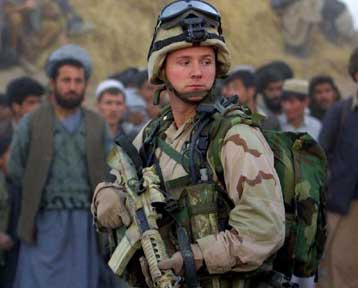 Στρατεύματα της Βόρειας Συμμαχίας βομβάρδισαν τα αμερικανικά αεροσκάφη