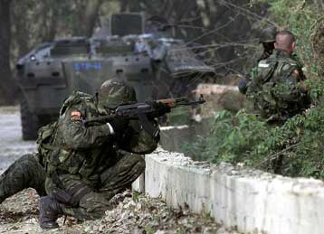 Ανταλλαγή πυρών στο Τέτοβο σπάει την εύθραστη ηρεμία στην ΠΓΔΜ