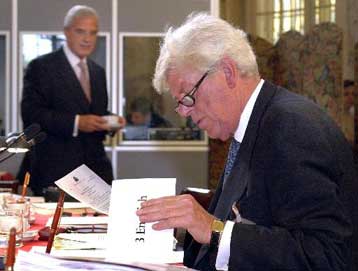 Στο χαμηλότερο επίπεδο της οκταετίας η επιχειρηματική εμπιστοσύνη στη Γαλλία