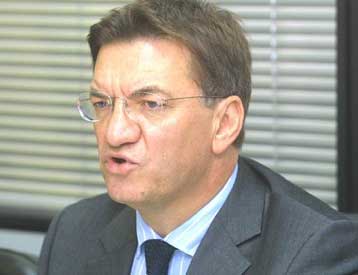 Το δημόσιο χαρακτήρα της ανώτατης εκπαίδευσης προασπίζουν οι «15» υπουργοί Παιδείας