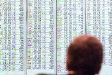 Νευρικότητα στο ΧΑΑ την Παρασκευή – Ισορροπία στις 2.700 μονάδες