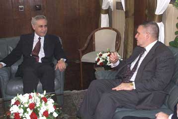 Αποφασισμένος να πετύχει εκεχειρία στη Μέση Ανατολή είναι ο Αμερικανός διαμεσολαβητής