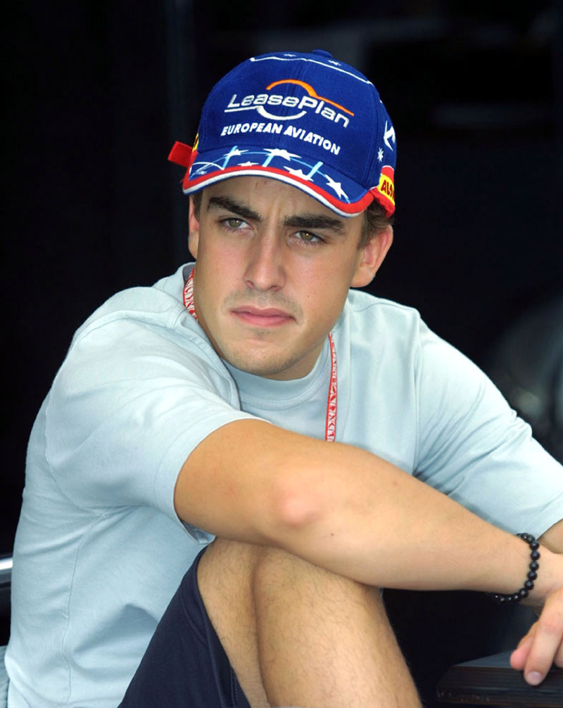 H Renault επενδύει στον F.Alonso