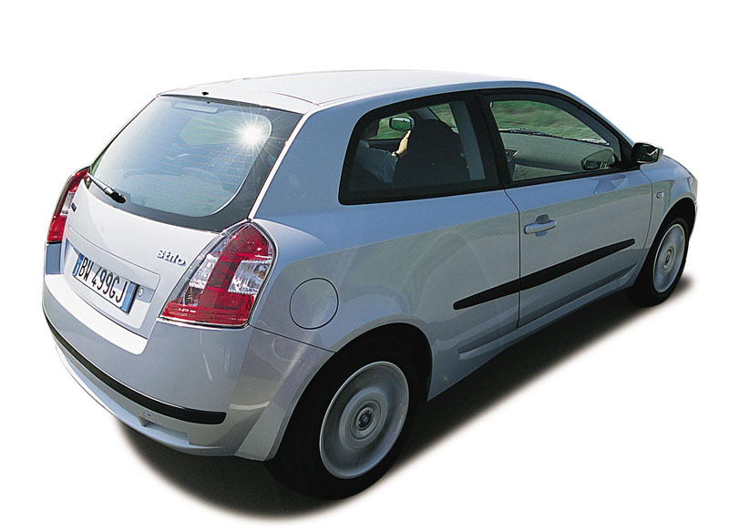 Αυξήθηκαν οι πωλήσεις αυτοκινήτων στην Ιταλία τον Οκτώβριο