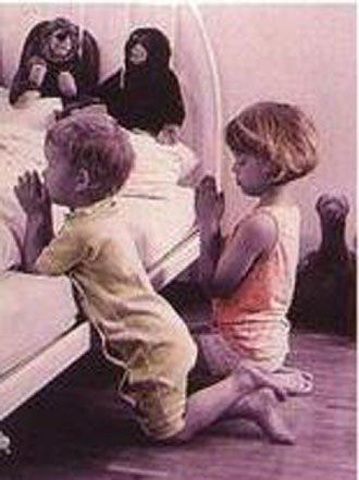 Αμφιλεγόμενη έρευνα: Η προσευχή σας βοηθά τους καρδιοπαθείς