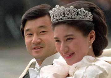 Ορατό το ενδεχόμενο να ανέρχονται γυναίκες στον ιαπωνικό θρόνο