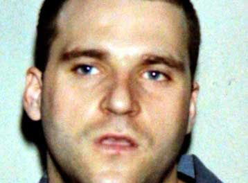 Το ενδεχόμενο διασύνδεσης του Πάσσαρη με τη 17 Νοέμβρη ερευνά η ρουμανική αστυνομία