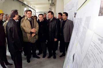 Συζητείται μείωση των τελών στο «Ελ.Βενιζέλος» κατά 10% μέχρι το τέλος του 2002