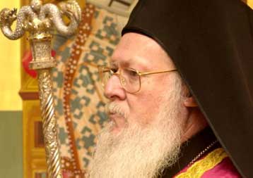 Προειδοποιεί το Φανάρι τους μητροπολίτες που μνημονεύουν τον Αρχιεπίσκοπο