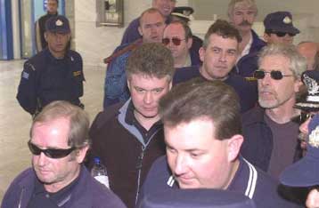 Τη δικαιοσύνη «δείχνει» στους Βρετανούς που κατηγορούνται για κατασκοπία ο Πρωτόπαπας