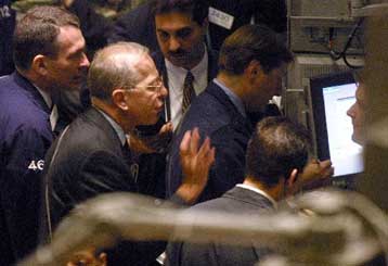 Με απώλειες έκλεισαν Nasdaq και Dow Jones τη Δευτέρα