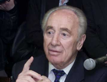 Ο Αραφάτ δεν θα αποτελέσει στόχο των Ισραηλινών, δηλώνει ο Πέρες