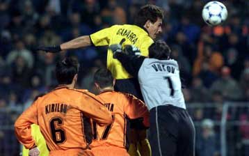 Στους «16» του Κυπέλλου UEFA η ΑΕΚ, εκτός ο ΠΑΟΚ με αντίπαλο και τον διαιτητή