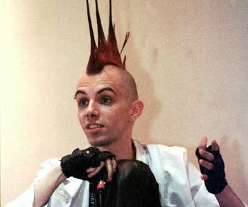 Νεαροί χάκερ ίδρυσαν σχολή χάκινγκ στη Γαλλία