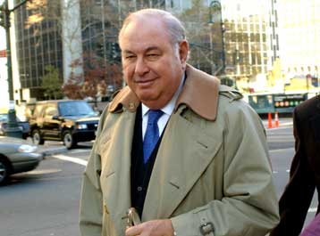 Καταδικάστηκε πρώην διευθυντής των Sothebys για «ύποπτες συμφωνίες» με τους Christies