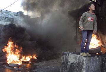 Το αρχηγείο της παλαιστινιακής αστυνομίας βομβάρδισε το Ισραήλ