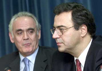 Το μέλλον των ΔΕΠΑ, ΕΛΠΕ στο επίκεντρο της σύσκεψης Χριστοδουλάκη – Τσοχατζόπουλου