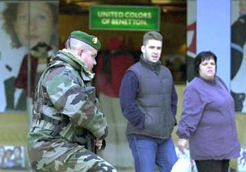 Έως τις 26 Μαρτίου θα παραμείνουν οι ΝΑΤΟϊκές δυνάμεις στην ΠΓΔΜ