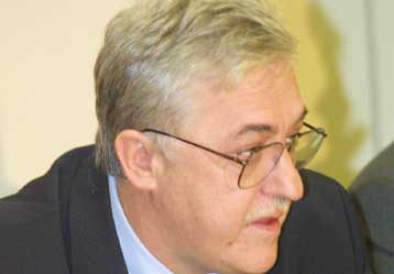 Ήττα στις εκλογές, αν δεν ολοκληρωθεί η μεταρρύθμιση του ΕΣΥ «βλέπει» ο υπ. Υγείας