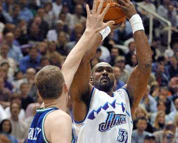 Διά χειρός Τζόρνταν η 7η νίκη των Ουίζαρντς