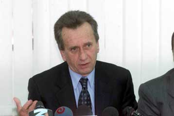 Μέτρα για τη στήριξη των βαμβακοπαραγωγών εξήγγειλε ο υπουργός Γεωργίας