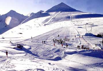 Δύο νεκροί και άγνωστος αριθμός αγνοουμένων από χιονοστιβάδα στις αυστριακές Αλπεις