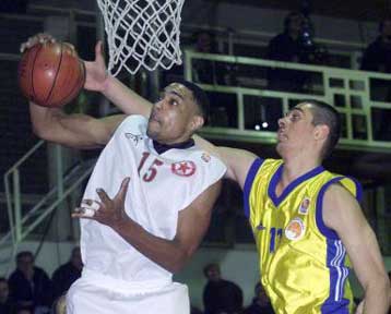 Ανετες νίκες για Παναθηναϊκό και Περιστέρι στη 10η αγωνιστική