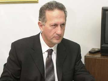 Σκανδαλίδης για εκλογικές συνεργασίες του ΠΑΣΟΚ και δηλώσεις Καραμανλή