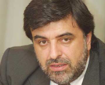 Επανεκλογή Παπασπύρου στη θέση του προέδρου της ΑΔΕΔΥ