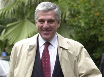 Διμερή στρατιωτική συμφωνία υπέγραψαν Παπαντωνίου-Μάικο