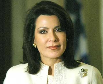 Τα κολακευτικά σχόλια της ΔΟΕ απέσπασε η παρουσίαση της προόδου για το 2004