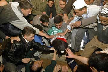 Επίθεση εναντίον εβραϊκού οικισμού μετά τη δολοφονία τεσσάρων Παλαιστινίων