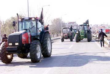 Προς αποκλιμάκωση οι αγροτικές κινητοποιήσεις λόγω εορτών