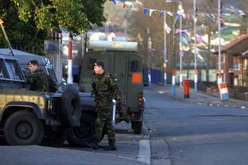 Βρετανός πρώην στρατιωτικός δολοφονήθηκε στο Μπέλφαστ