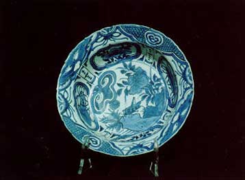 Ιστορικής σημασίας πορσελάνες πωλήθηκαν από τους Sothebys