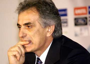 Ο Χαλίλχοτζιτς στο δρόμο για την Παιανία