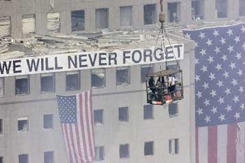 Σε 6.500 νέες απολύσεις προχωρά η American Express