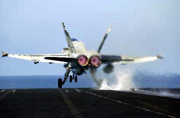 Παραβιάσεις του εθνικού εναέριου χώρου στο Αιγαίο από τουρκικά αεροσκάφη