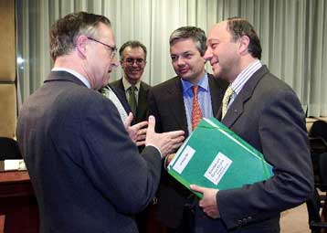 Αισιοδοξία στην ΕΕ για την ανάπτυξη – Νέες πιέσεις στην ΕΚΤ