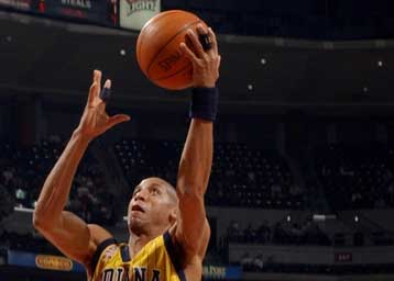 Ένα ακόμα παιχνίδι έχασαν οι Houston Rockets (108-106 από τους Pacers)