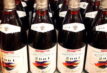 Προειδοποιητικά μηνύματα για την υγεία και στα μπουκάλια των ποτών στη Βρετανία