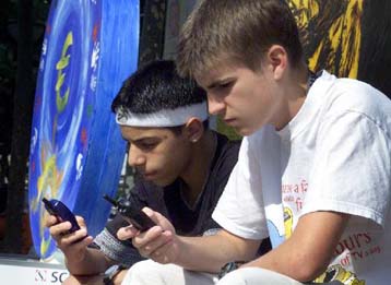 Επί πληρωμή το παιχνίδι στα κινητά οραματίζονται οι εταιρείες