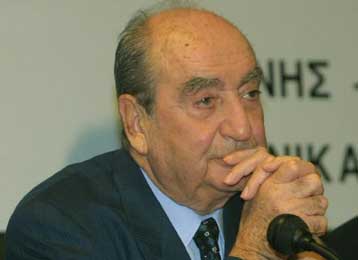 Σημίτης-Λαλιώτης ευθύνονται για την ανακύκλωση της παλιάς λάσπης, δήλωσε ο Μητσοτάκης