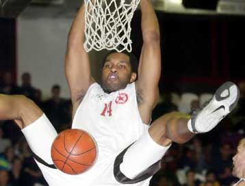 Θετικός σε χρήση απαγορευμένης ουσίας ο Μάικ Κινγκ της Νήαρ Ηστ