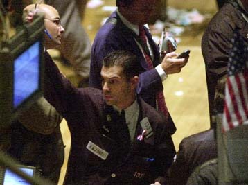 Σημαντικά κέρδη για Dow Jones την Τρίτη – Ξεπέρασε τις 2.000 μονάδες ο Nasdaq