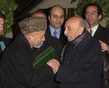 Το μέλλον του Αφγανιστάν συζήτησαν Καρζάι και Σαχ στη Ρώμη