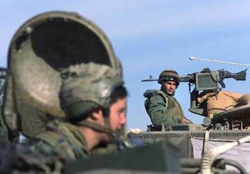 Υπό την απειλή «νέου τύπου» επιθέσεων το Ισραήλ