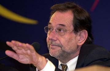 Με παραίτηση απείλησε ο Σολάνα πριν από το Ευρωπαϊκό Συμβούλιο του Λάακεν