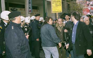 Πορεία στο κέντρο από τους εργαζόμενους στην καθαριότητα – Συνάντηση με Παπαδήμα